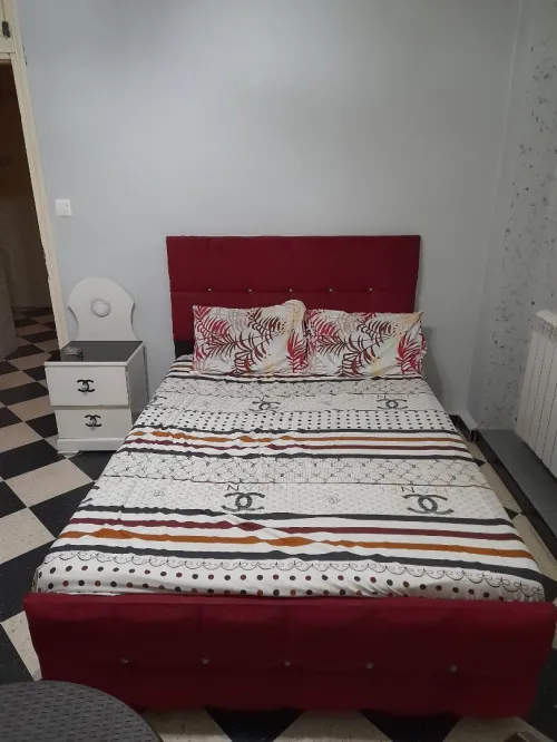Meuble + tv + réfrigérateur 