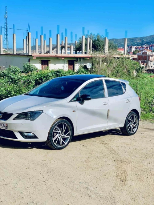 Seat Ibiza 2015 Black Line