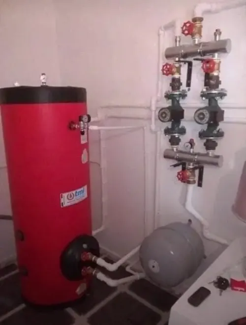 plombier chauffagiste Installation citernes et chauffage central تركيب خزان الماء والتدفئة
