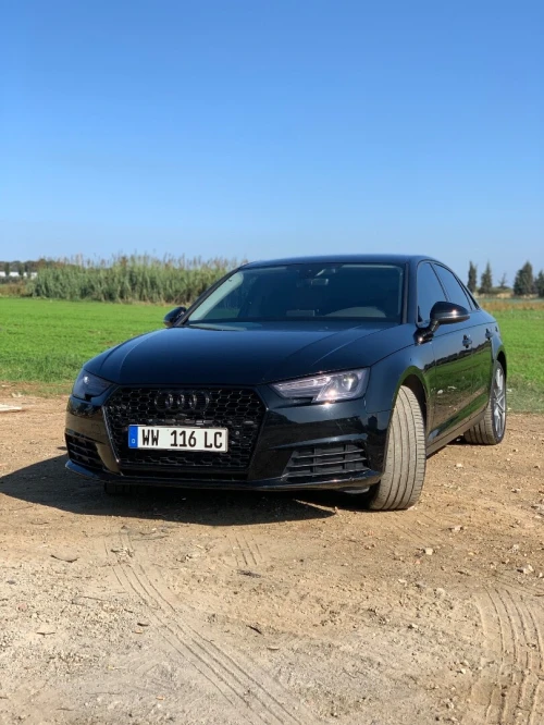Audi A4 2020 Business line