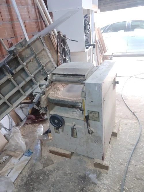 machine abois 7 opirations anneé 2000