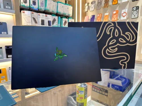 RAZER BLAD 14 16GB RAM DDR4 1TB 3080 RTX RAYZEN 9 5900H 