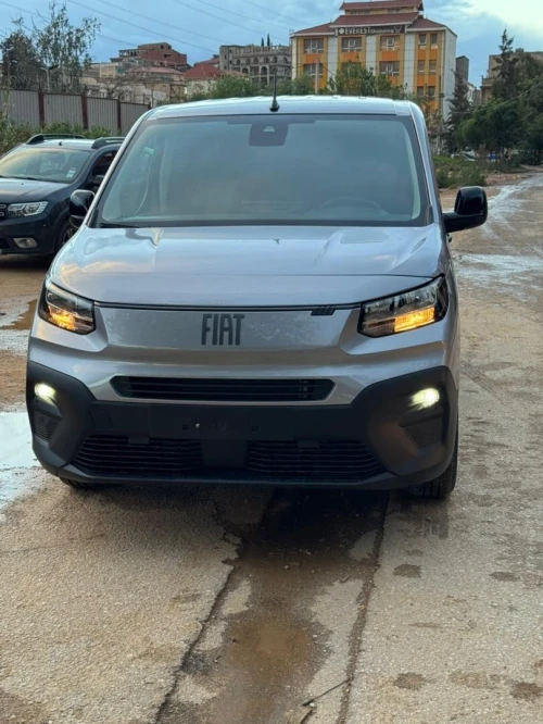 Fiat Doblo 2025 Tola