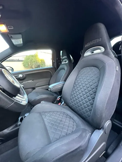 Fiat 500 2021 Abarth