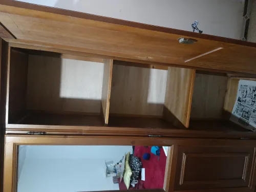 Armoire en bois