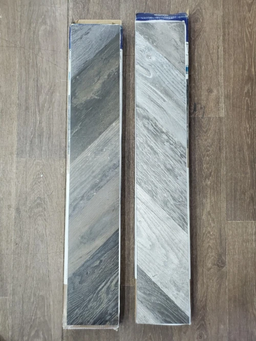 Parquet pvc autocollant ( adhésif ) لاصق