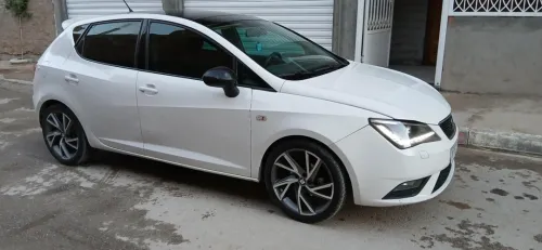 Seat Ibiza 2015 Black Line