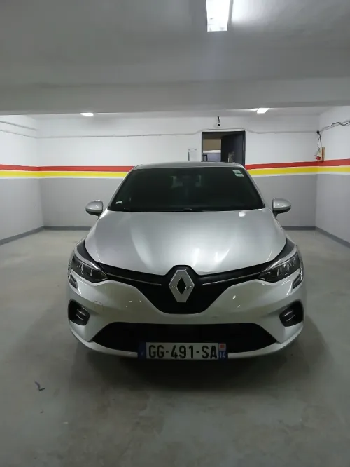 Renault clio5 2021 intense