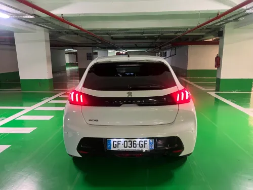 Peugeot 208 2022 Allure