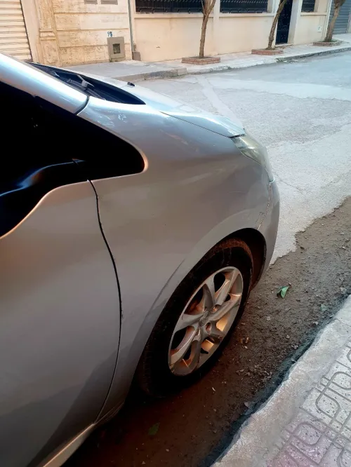 Peugeot 208 2015 208