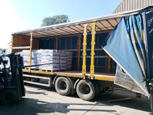 Transport de Marchandises Lourdes  Camions 10T / 15T / 20T  نقل البضائع الثقيلة  شاحنات 10 طن / 15 طن / 20 طن