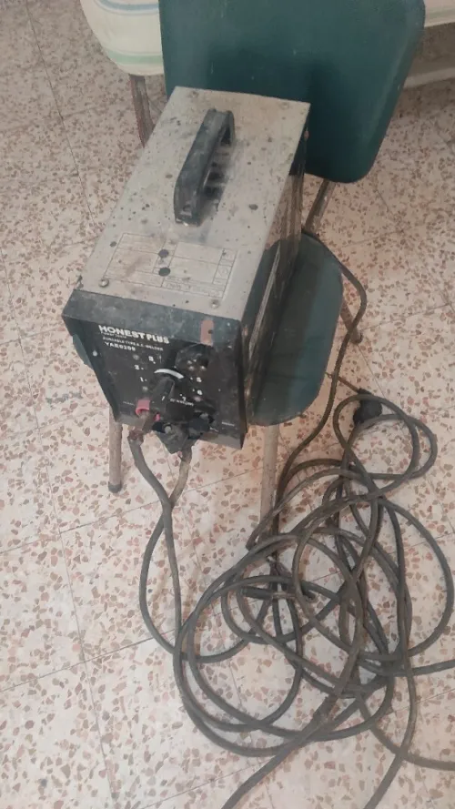 Poste à souder 220V Honest Plus YAE0209 - Occasion bon état