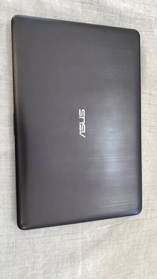 Laptop Asus Laffaire