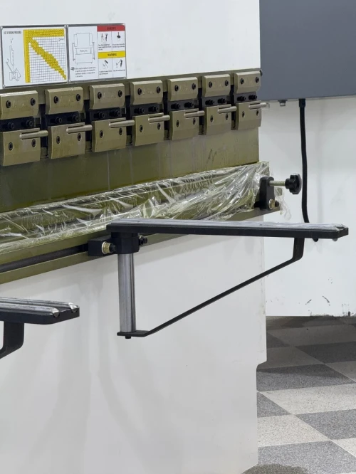 presse plieuse 63T*2500mm / 80T*3200mm
