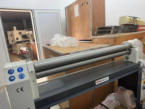 Rouleuse asymétrique TOPTECH RBM 1300-15 E