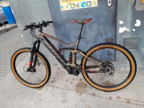 Velo scott