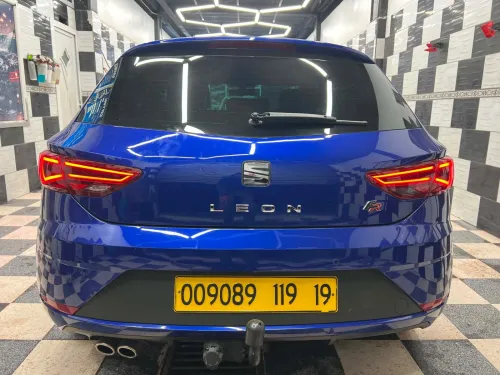 Seat Leon beats 2019 Leon beats