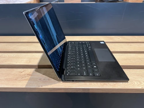 DELL XPS 13
