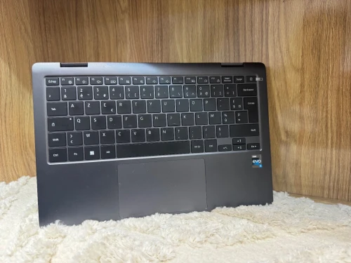 Samsung Galaxy book 3