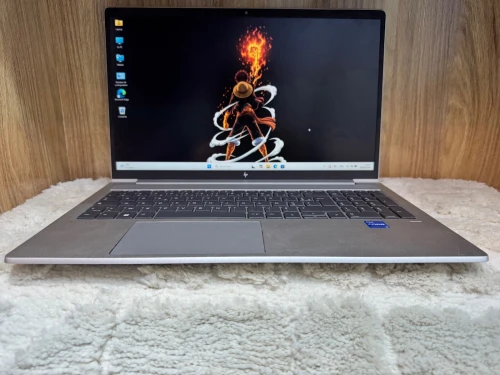HP EliteBook 650 G10 15.6'' | INTEL 13EME GEN I5 1345U | 16GB RAM | 256 GB NVMe SSD | UHD GRAPHICS
