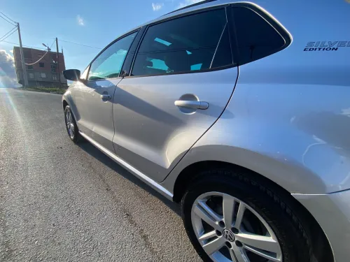 Volkswagen Polo 2013 Black et Silver