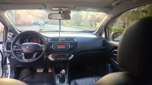 Kia Rio 5 portes 2015 Funny