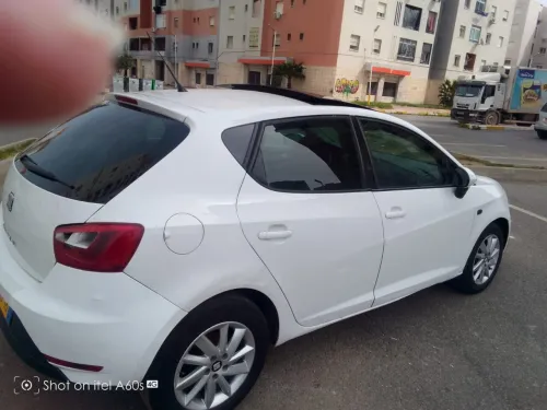 Seat Ibiza 2015 Fully +Toit ouvrant