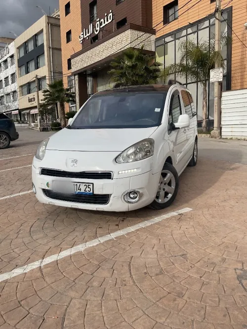 Peugeot Partner 2014 Tepee Allure 