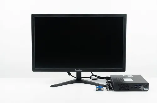 Pc bureau avec écran et clavier souris