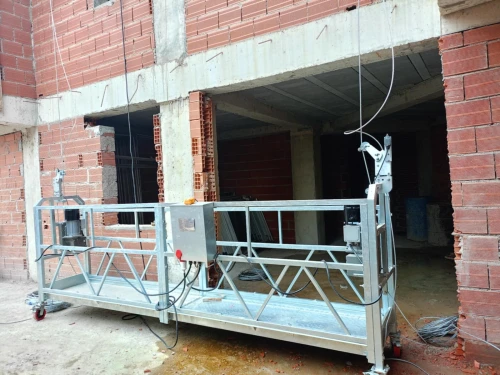 Location nacelle panneau plateforme suspendu 