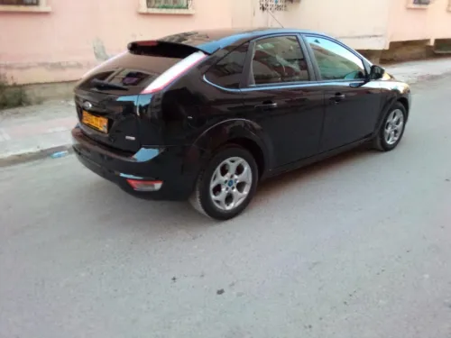 Ford Focus 5 portes 2011 Focus 5 portes