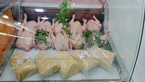 لحوم بيضاء طازجة volailles 