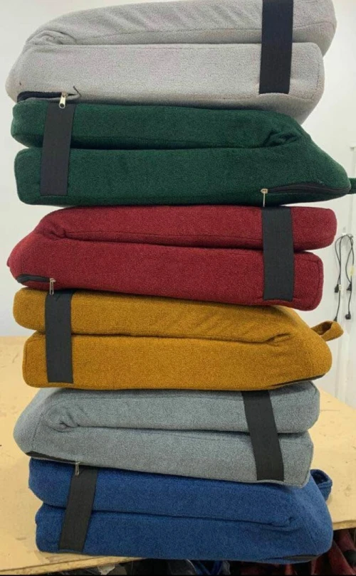 Chaise pliable. كرسي أرضي