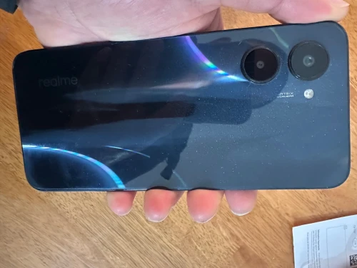 Realme C33