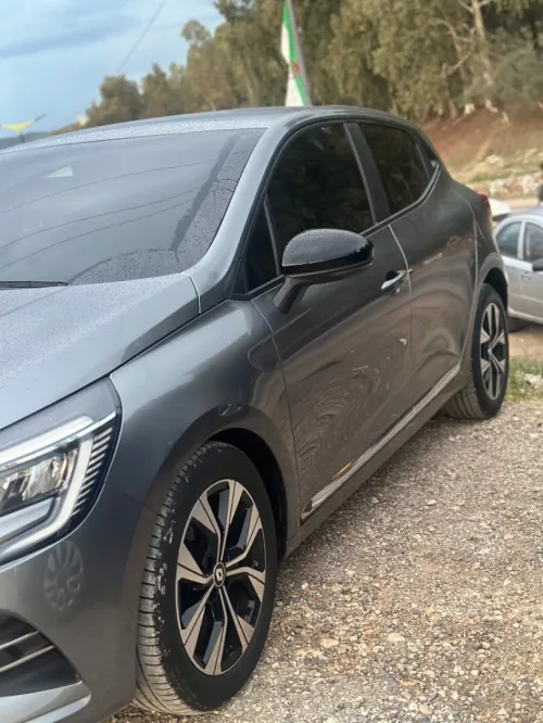 Renault Clio 5  2023 Evolution