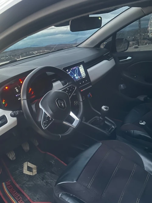 Renault Clio 5  2023 Evolution