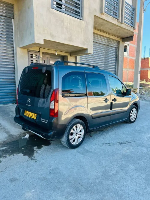 Peugeot Partner 2018 Tepee Allure 