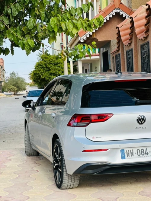 Volkswagen Golf 8 2022 eTsi