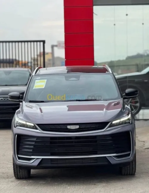 Geely Coolray 2025 181 ch turbo