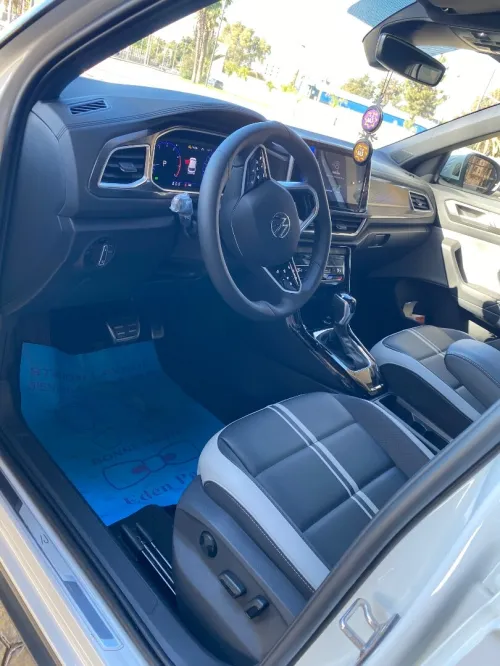 Volkswagen T-Roc 2025 R-Line 