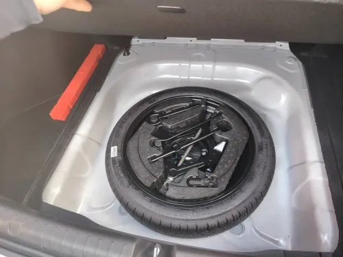 Geely Emgrand 2025 Boîte de vitesse automatique