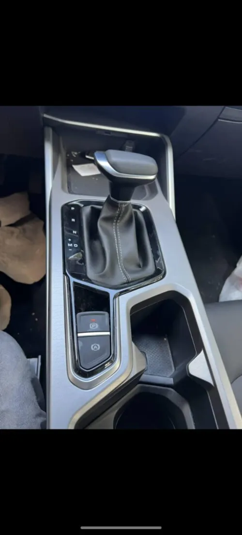 Geely Emgrand 2025 Boîte de vitesse automatique