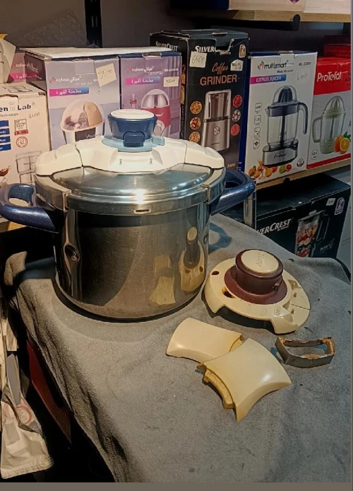 Pièces et Réparation cocotte Seb sur place