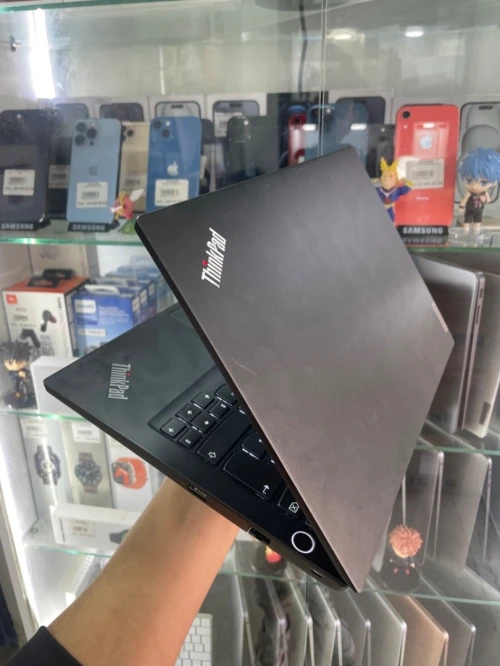 Lenovo ThinkPad  E14 i5-1235U (12th gen) 12 CPUs 8Gb/256Gb Nvme m