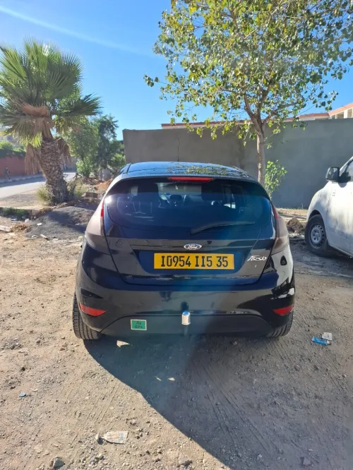 Ford Fiesta 2015 Trend