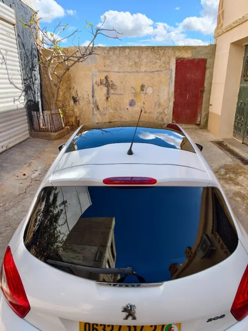Peugeot 208 2014 Allure