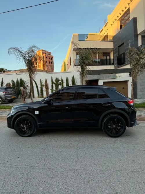 Volkswagen T-Roc 2026 R Line BLACK MAJIC