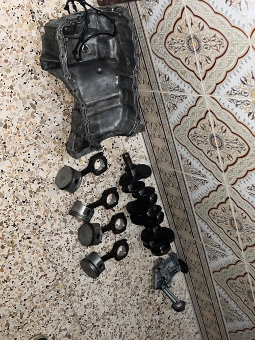 قطاع غيار السيارة