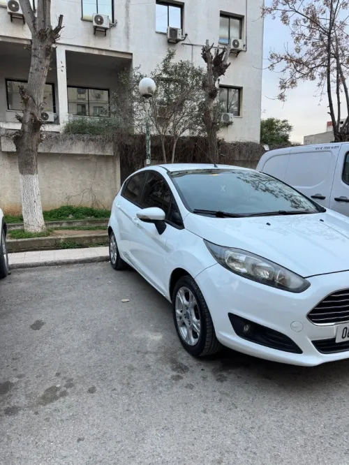 Ford Fiesta 2014 Trend Look