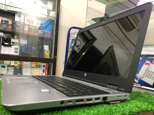 hp 850 G4 i5 7ème  8GB 256 SSD 15.6" 50200DA
